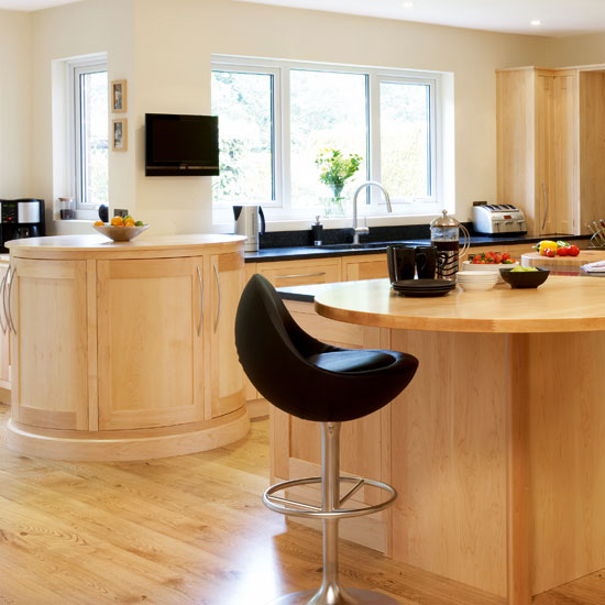 Maple worktops by Underwood | Wooden worktops - 10 of the best | Kitchen worktops | Beautiful Kitchens | PHOTO GALLERY