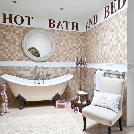 Create a bold effect Create a bold effect | country bathroom | Country Homes & Interiors