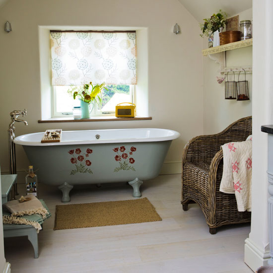 Bring in pattern Bring in pattern | country bathroom | Country Homes & Interiors