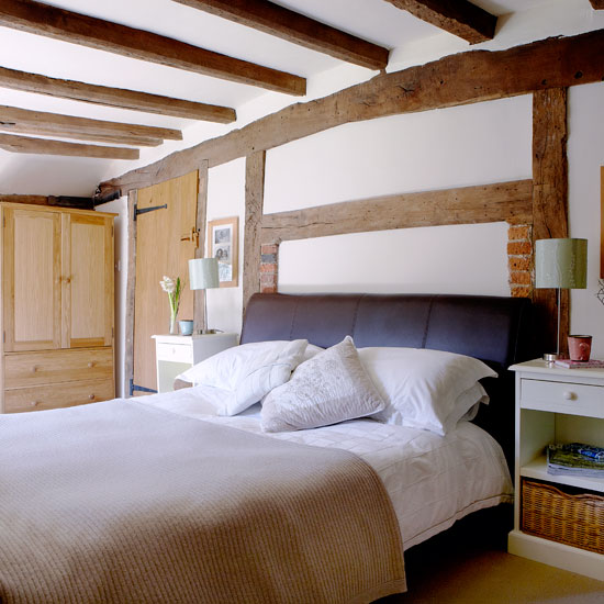 Main bedroom Main bedroom | country | House tour | Country Homes & Interiors