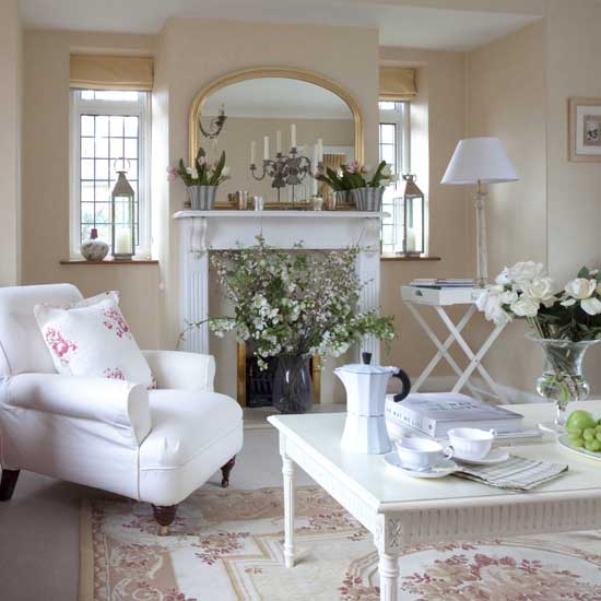 Living room Living room | House tour | Elegant 1930s Surrey house | PHOTO GALLERY | 25 Beautiful Homes | Housetohome