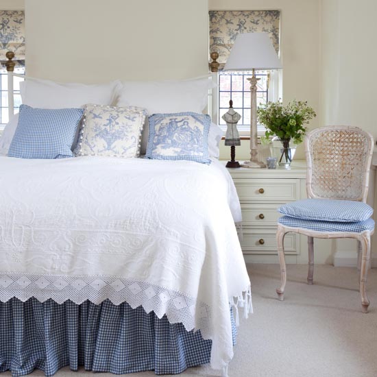 Master bedroom Master bedroom | House tour | Elegant 1930s Surrey house | PHOTO GALLERY | 25 Beautiful Homes | Housetohome