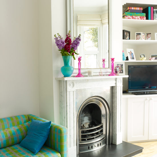 Fireplace | Laura's colourful house tour | fireplace | sofa | living room | PHOTO GALLERY | Style at Home | Housetohome