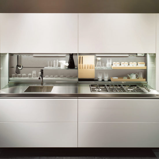 Minimalist kitchen Minimalist kitchen | Dada Trim galley kitchen | Galley kitchens - 10 of the best | Kitchen planning | Beautiful Kitchens | PHOTO GALLERY