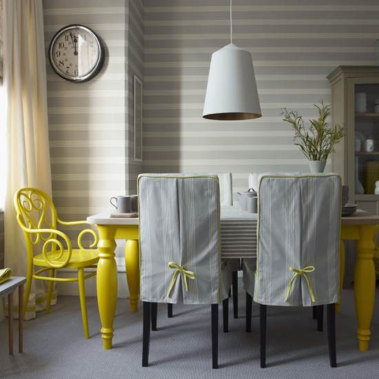 Modern striped dining room