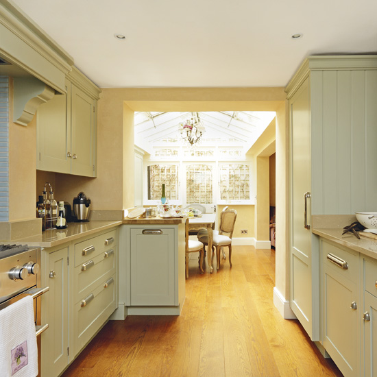 Warm French-style kitchen | Kitchen | Homes & Gardens | Housetohome.co.uk