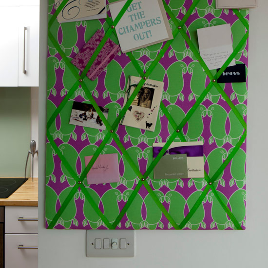 Kitchen-diner noticeboard | Anna's modern apartment | PHOTO GALLERY | Style at Home | Housetohome