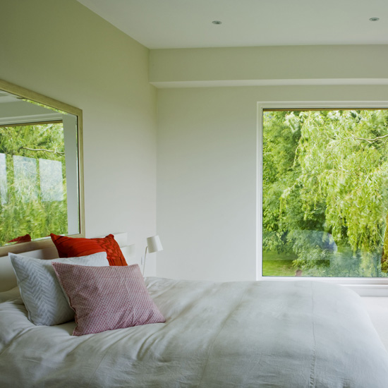 Light white bedroom Homes & Gardens Light white bedroom Homes & Gardens