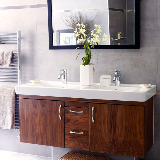 Bathroom | House tour | country | Country Homes & Interiors