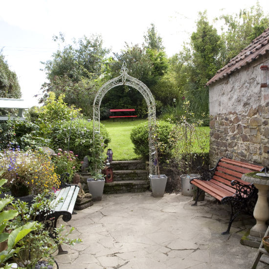 Find a secluded spot Find a secluded spot | Patio | Garden | IDEAS GALLERY | Ideal Home | Housetohome