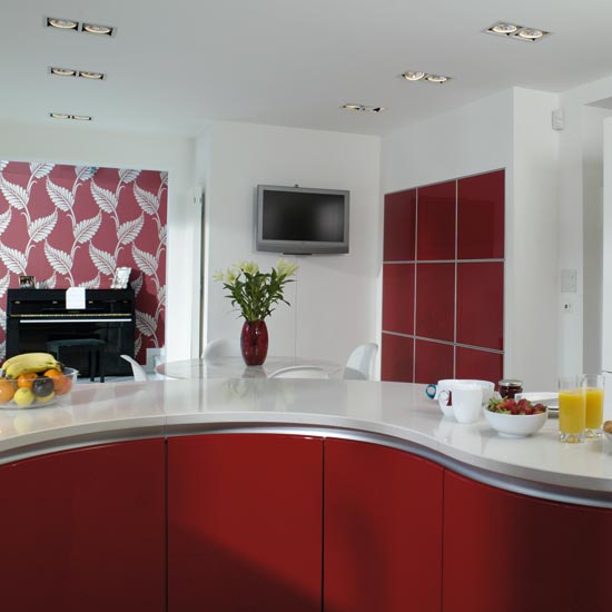 Curved units | Take a tour around a striking red kitchen | Kitchen tour | Beautiful Kitchens | PHOTO GALLERY