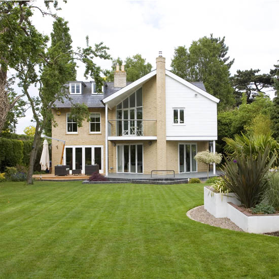 Exterior | modern | House tour | new build | Cambridgeshire | PHOTO GALLERY | 25 Beautiful Homes | Housetohome
