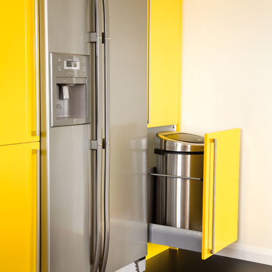 Pull-out bin | Take a tour around a bright yellow kitchen | Kitchen tour | Beautiful Kitchens | PHOTO GALLERY
