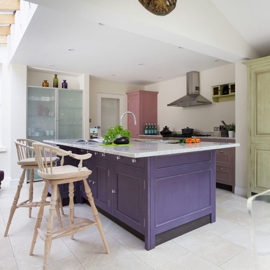 Marble stone and purple kitchen | Traditional kitchens | PHOTO GALLERY | Housetohome