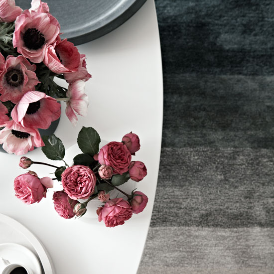 Choose fresh flowers | Dip-dye | Design ideas | Homes & Gardens | Housetohome | PHOTOGALLERY