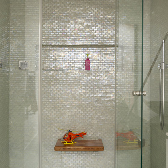 Guest bathroom Guest bathroom | Be inspired by a family friendly play house in London | House tour | Livingetc | PHOTO GALLERY