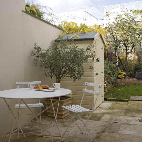 Garden Garden | Elegant | London house | Victorian | Former railway worker's cottage| House Tour | PHOTO GALLERY | 25 Beautiful Homes | Housetohome