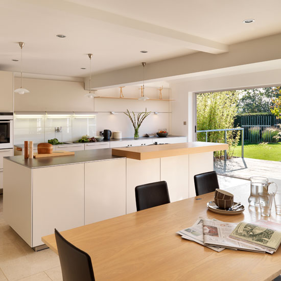 Opt for natural tones | Outdoor kitchens - 10 ideas | Beautiful Kitchens | Housetohome | PHOTOGALLERY