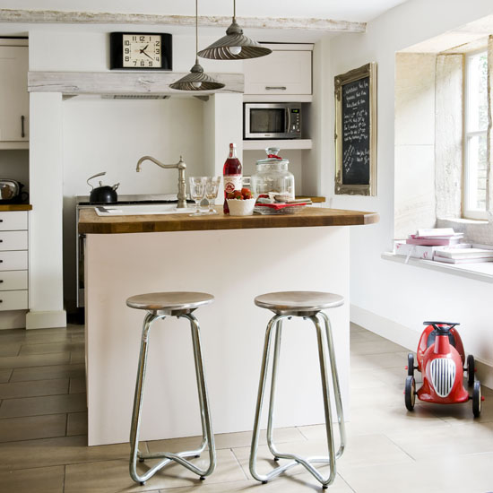 Kitchen | modern country | Contemporary kitchens | kitchen decorating ideas | Kitchens | PHOTO GALLERY | 25 Beautiful Homes | Housetohome
