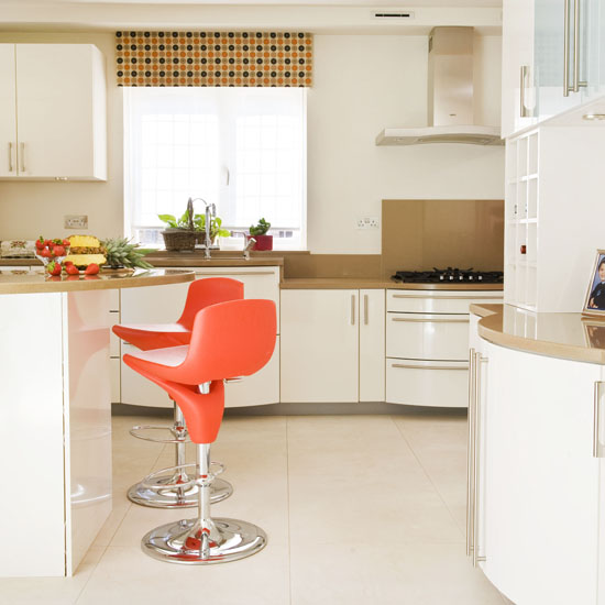 Kitchen | colourful bar stools | Contemporary kitchens | kitchen decorating ideas | Kitchens | PHOTO GALLERY | 25 Beautiful Homes | Housetohome