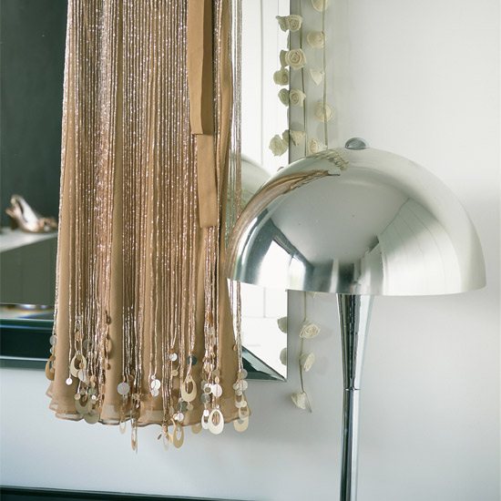 Glamorous bedroom with morrored lamp | Art Deco | decorating ideas | PHOTO GALLERY | Housetohome