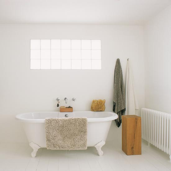 All-white bathroom All-white bathroom | Traditional bathrooms | Bathroom design ideas | Bathrooms | PHOTO GALLERY | 25 Beautiful Homes | Housetohome