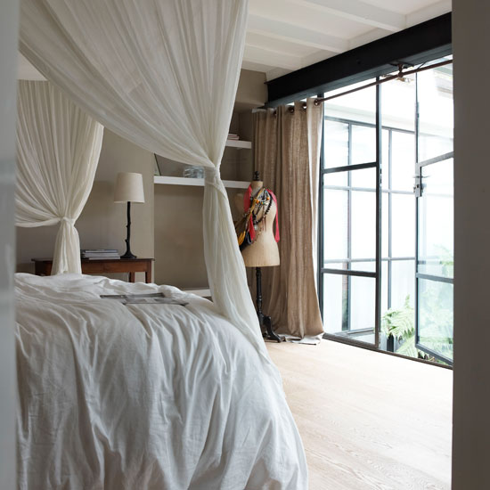 Simple rustic bedroom | Bedroom decorating ideas | Livingetc