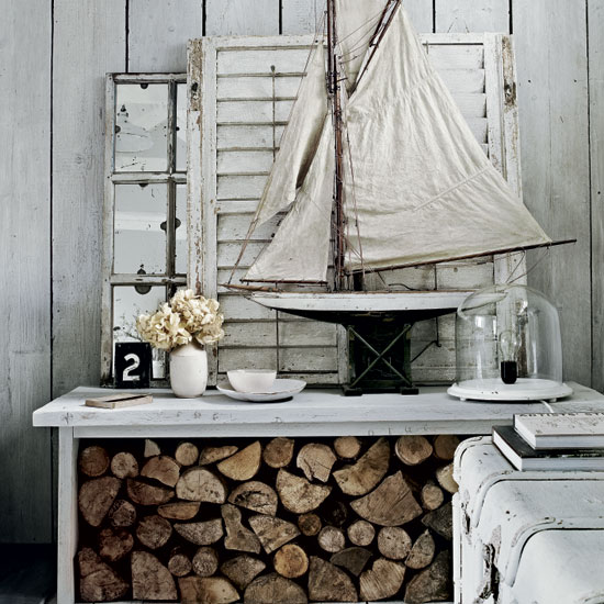 Living room detail Living room detail | Take a tour around a Cornish cream house on the sea | House tour | Livingetc | PHOTO GALLERY