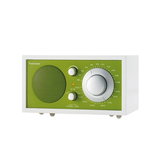 Frost white FM table radio from Tivoli Audio