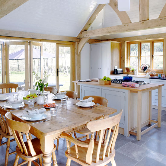 Divide up the space Divide up the space | kitchen | country | Country Homes & Interiors