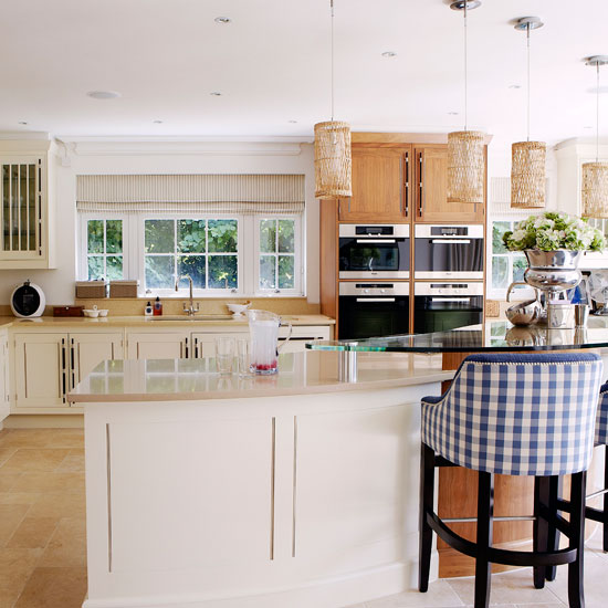 Make space to breakfast Make space to breakfast | kitchen | country | Country Homes & Interiors