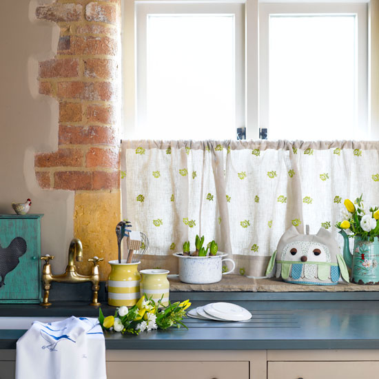 Dress the window in style | kitchen | country | Country Homes & Interiors