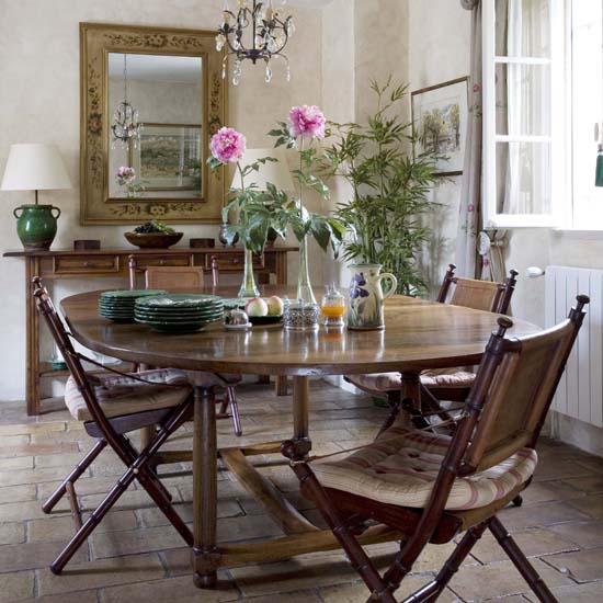 Dining room | French country home | country home | House tour | PHOTO GALLERY | 25 Beautiful Homes | Housetohome