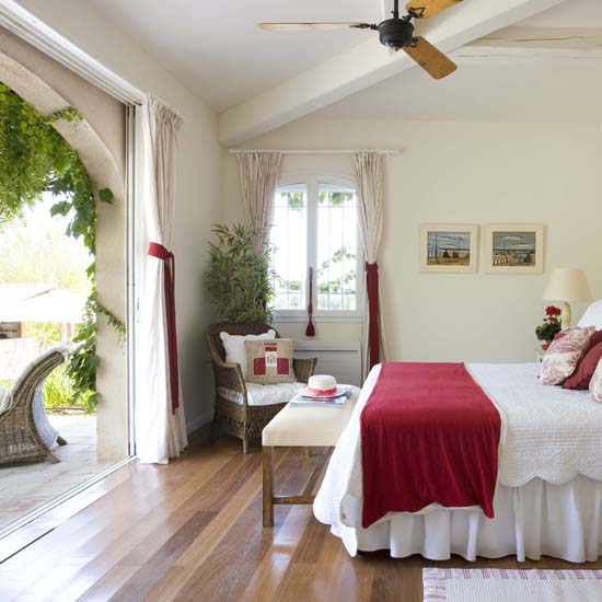 Garden bedroom | French country home | country home | House tour | PHOTO GALLERY | 25 Beautiful Homes | Housetohome