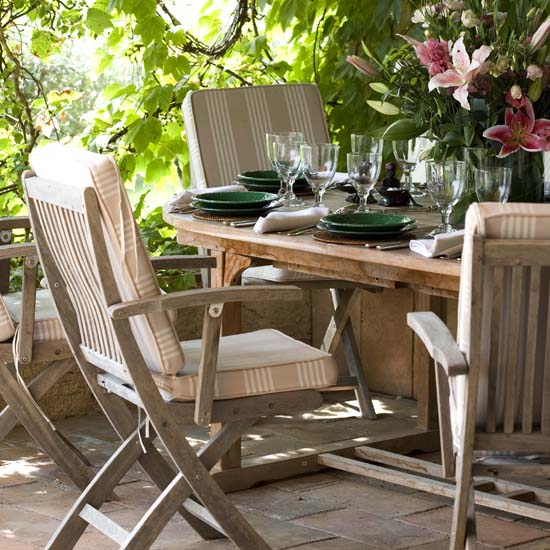 Terrace | French country home | country home | House tour | PHOTO GALLERY | 25 Beautiful Homes | Housetohome