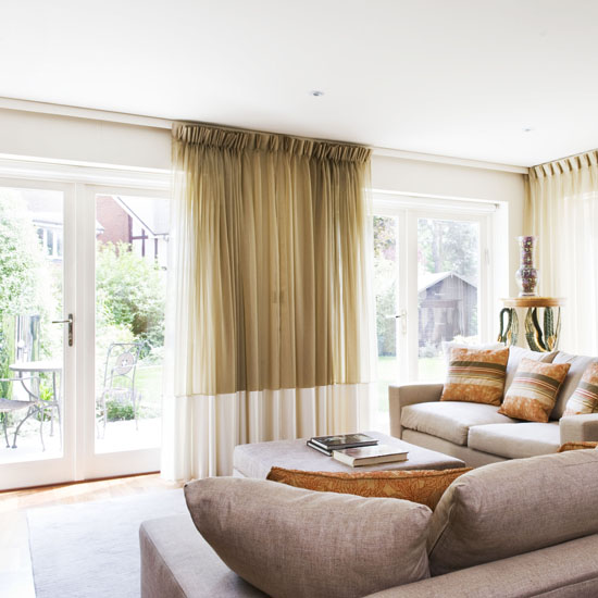 Light-filled living room | Summer living rooms | Living rooms |PHOTO GALLERY | 25 Beautiful Homes | Housetohome