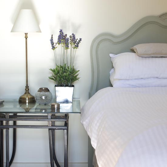 Soothing bedroom scheme | Traditional bedrooms | Bedroom decorating ideas | Bedroom | PHOTO GALLERY | 25 Beautiful Homes | Housetohome