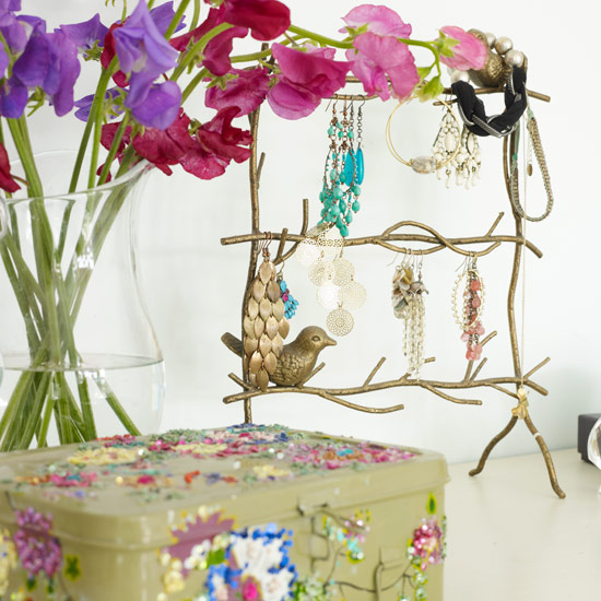 Dressing table | Vintage decorating - 10 ideas | IDEAS GALLERY | Style at Home | Housetohome