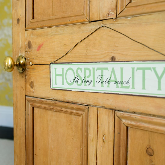 Metal signs | Vintage decorating - 10 ideas | IDEAS GALLERY | Style at Home | Housetohome
