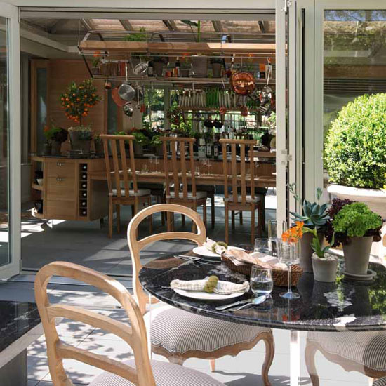 Kitchen extension from Smallbone of Devizes