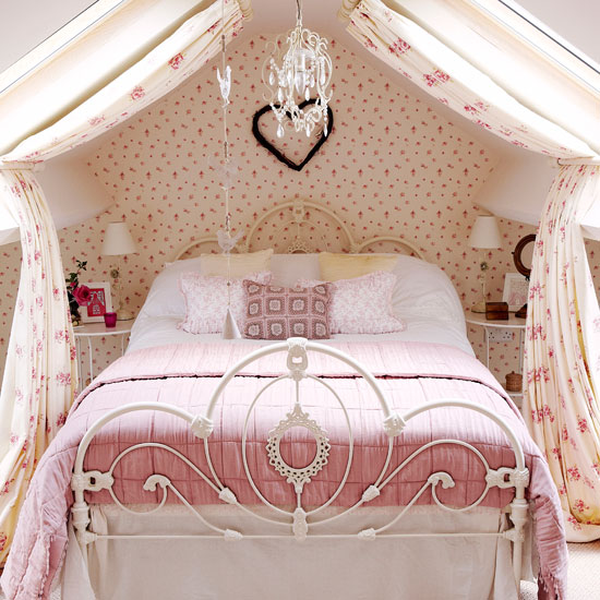Pink and girly country bedroom 