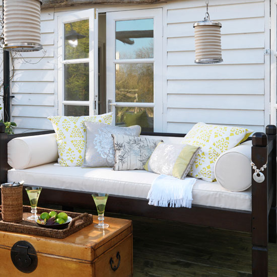 Contrast light and dark | Summerhouse style - 10 ideas | PHOTO GALLERY | Housetohome.co.uk