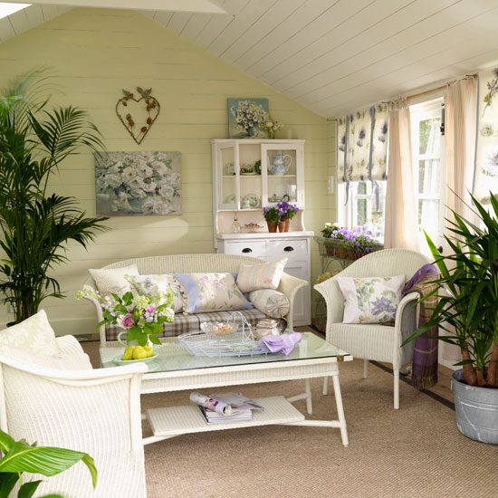 Choose calming green | Summerhouse style - 10 ideas | PHOTO GALLERY | Housetohome.co.uk