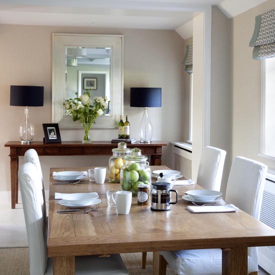 Kitchen dining area Kitchen dining area | House tour | Hampshire vicarage | Georgian house | PHOTO GALLERY | 25 Beautiful Homes | Housetohome