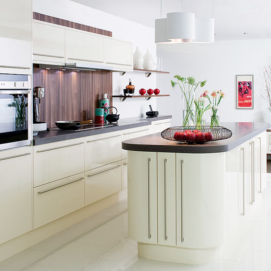 Kitchen cabinetry from Crown Imperial | PHOTO GALLERY | Beautiful Kitchens | Housetohome.co.uk