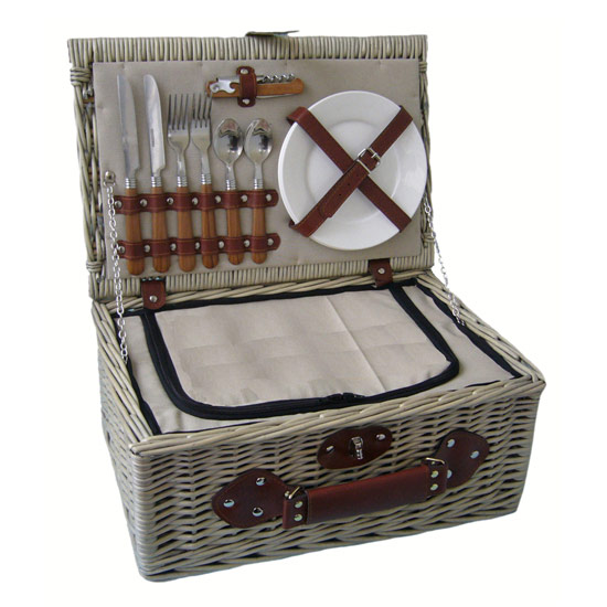 Picnic hamper | cool bag | picnic basket | Summer | PHOTO GALLERY | Style at Home | Housetohome.co.uk