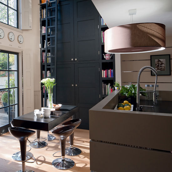 Outside the box | Kitchen | PHOTO GALLERY | Homes & Gardens | Housetohome.co.uk