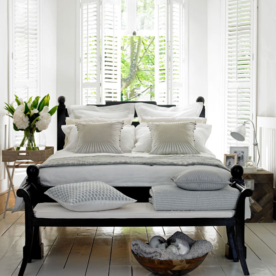 Maximise natural light White summer bedroom with wooden floor and shutters | Bedroom decorating ideas | PHOTO GALLERY | Homes & Gardens | Housetohome.co.uk