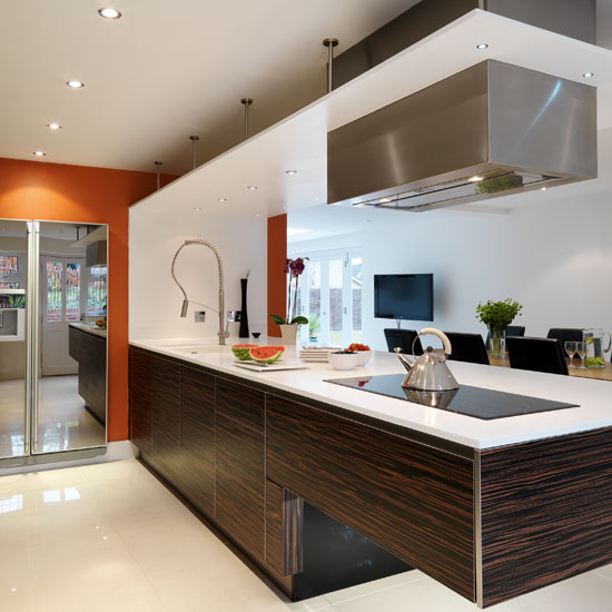 Peninsula | Contemporary kitchen tour | PHOTO GALLERY | Beautiful Kitchens | Housetohome.co.uk