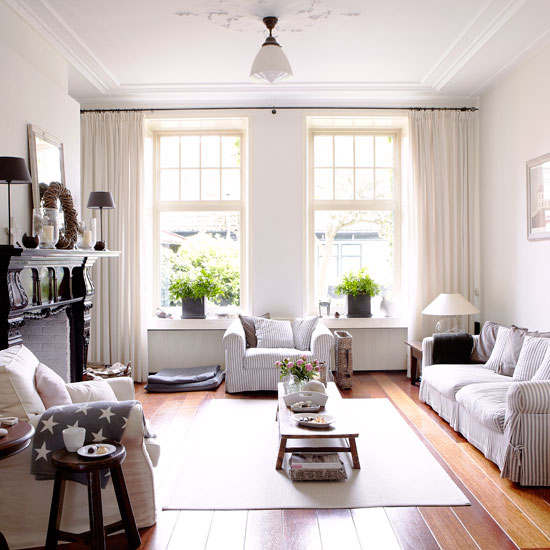 Living room | House tour | PHOTO GALLERY | Country Homes and Interiors | Housetohome.co.uk